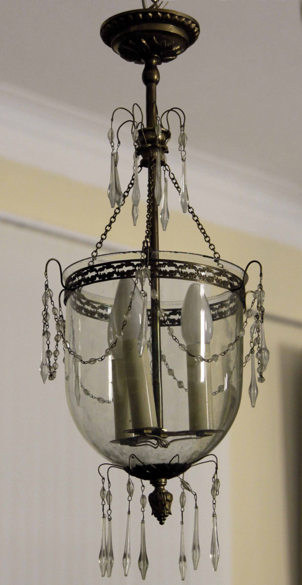 Люстра фонарь прозрачного стекла в неоклассическом стиле