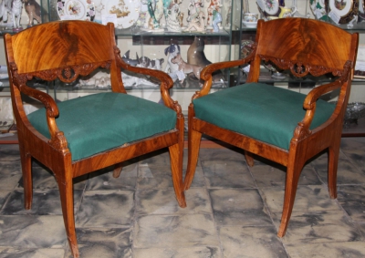 Кресла красного дерева в стиле Ампир