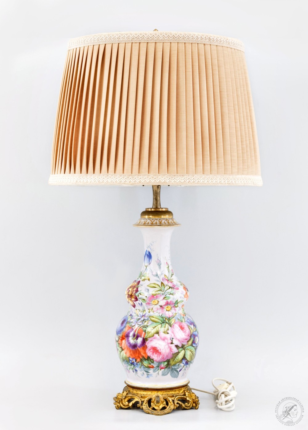 Лампа фарфоровая «Букет дачных цветов»